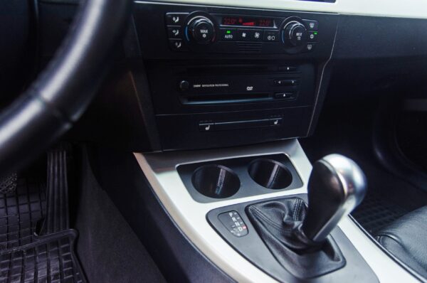 suport-pahar-bmw-e90-4