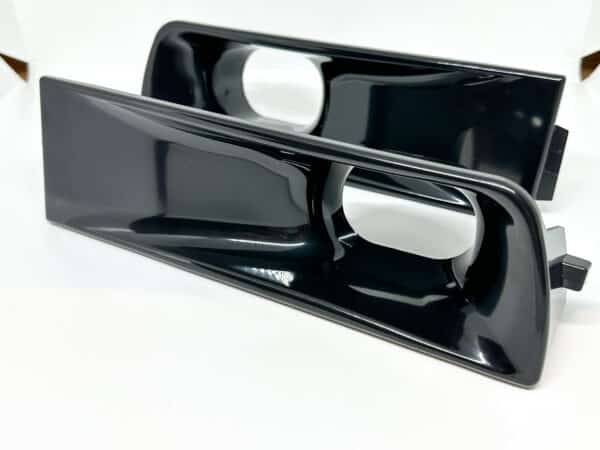 VW Golf MK3 front bumper air intake ducts