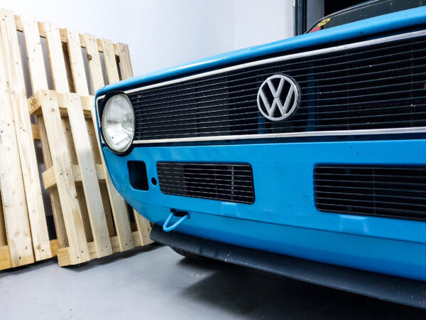 VW Golf MK1 lower grille for front panel ”solid” version 171853662