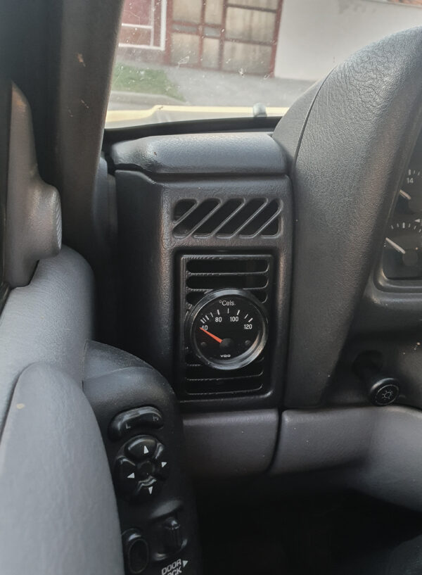 Jeep Cherokee XJ 1997-2001 52mm gauge pod LHD