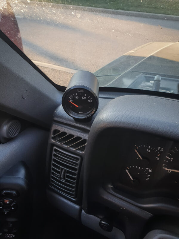 Jeep Cherokee XJ 1997-2001 52mm gauge pod LHD